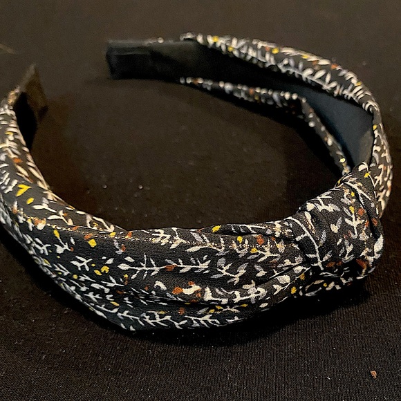 4-pack floral headbands - Picture 2 of 5